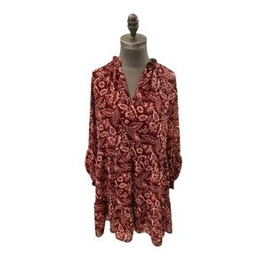 EXPRESS Paisley Ruffle Tiered V-Neck Chiffon
Mini Dress L